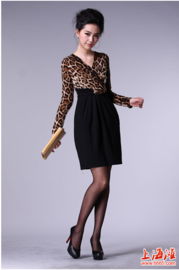 正品外貿服飾 高品質貨源，低價折扣批發零售